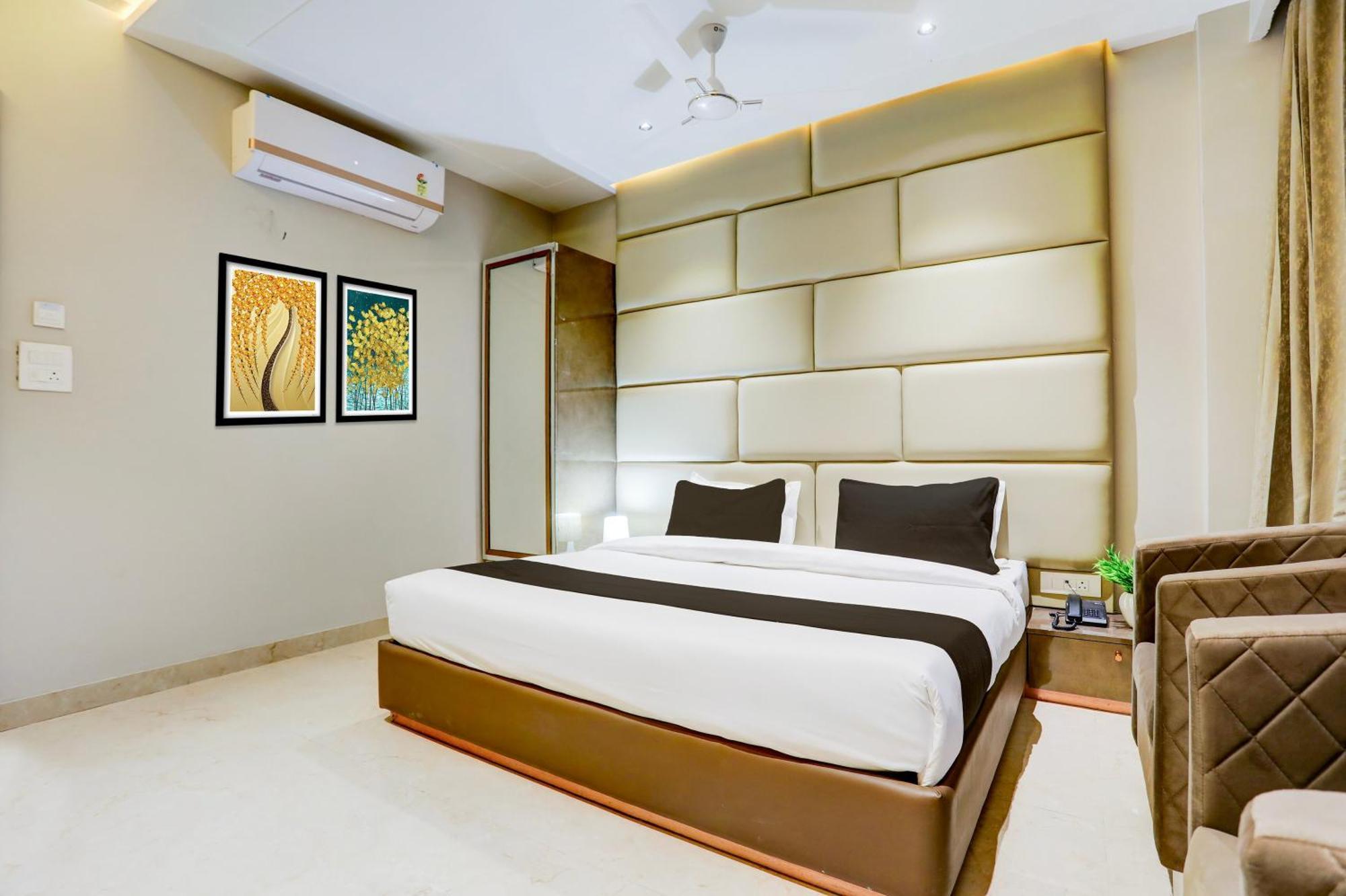 Super Collection O Belgacihia Near Kolkata Railway Station Hotel กวาลิออร์ ภายนอก รูปภาพ